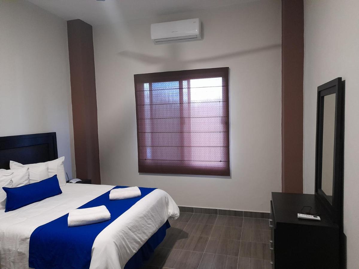 Grand View Suites Manzanillo Bagian luar foto