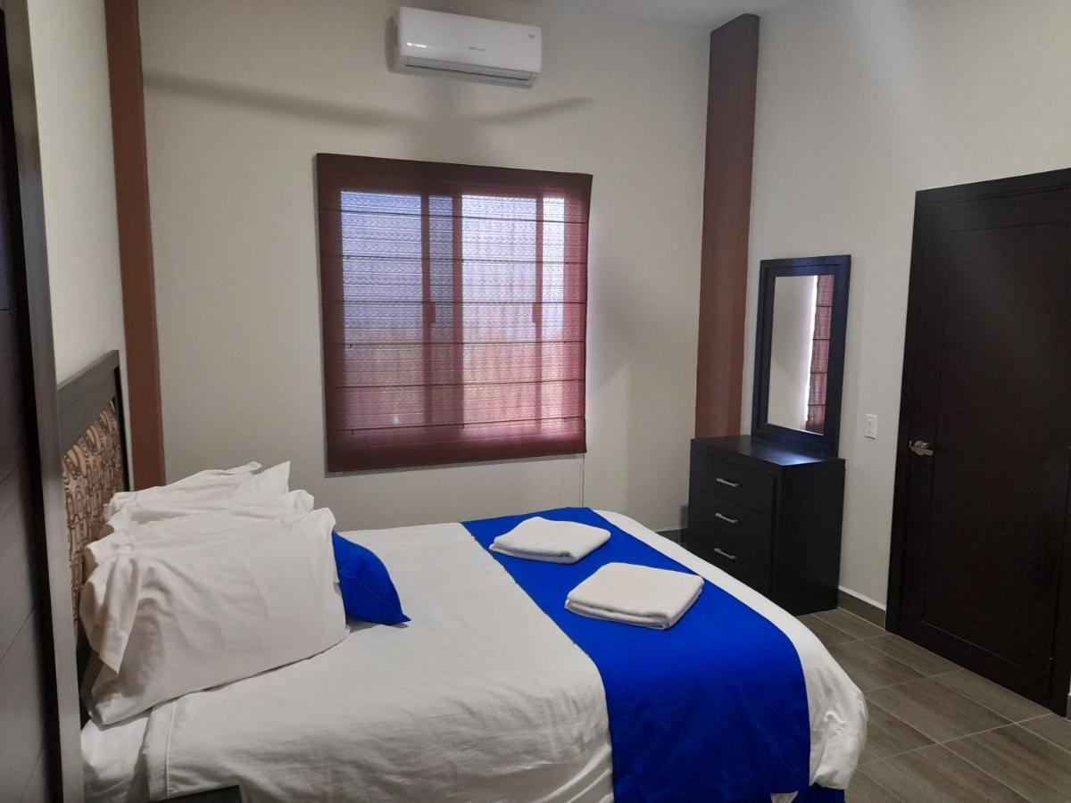 Grand View Suites Manzanillo Bagian luar foto