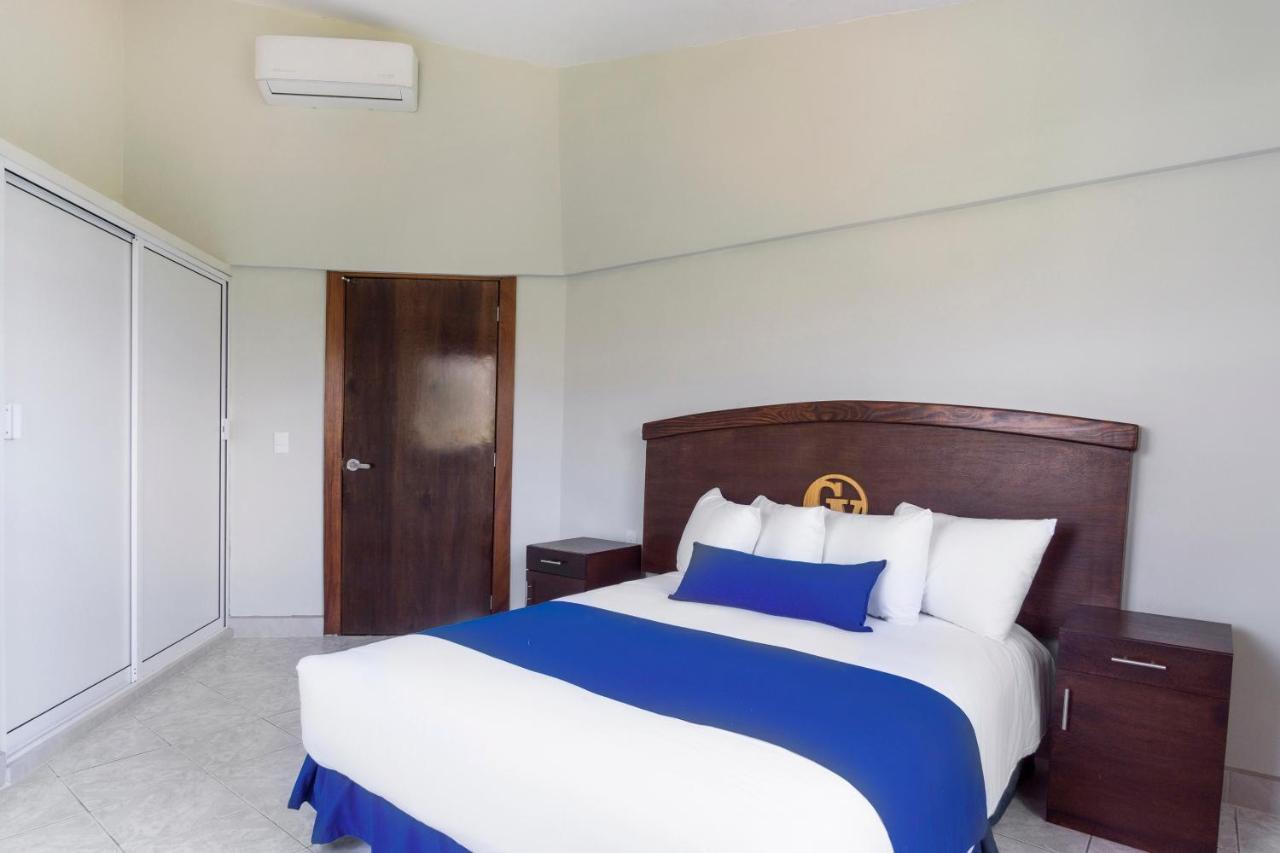 Grand View Suites Manzanillo Bagian luar foto