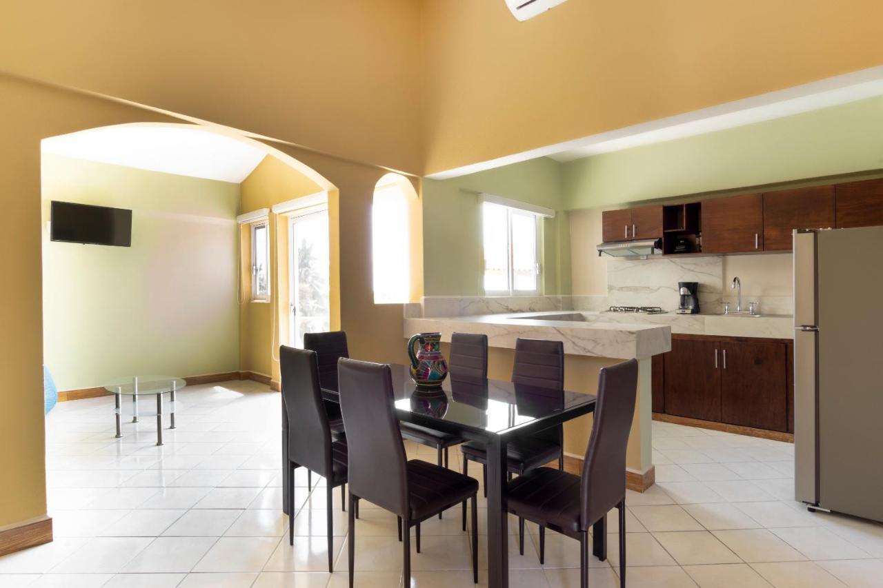Grand View Suites Manzanillo Bagian luar foto